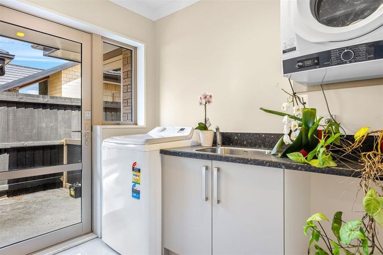 Photo of property in 9 Central Avenue, Prebbleton, 7604