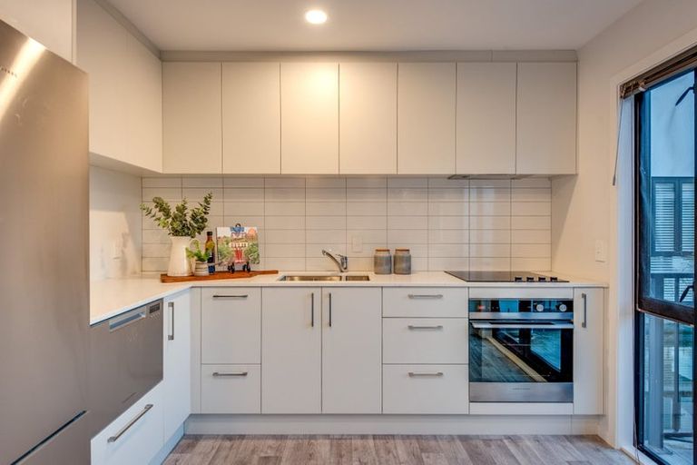 Photo of property in 11/140 Office Road, Merivale, Christchurch, 8014