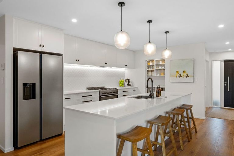 Photo of property in 9 Cam Mill Place, Rangiora, 7400