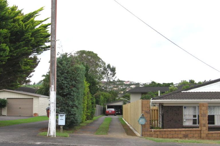 Photo of property in 342b Royal Road, Massey, Auckland, 0614
