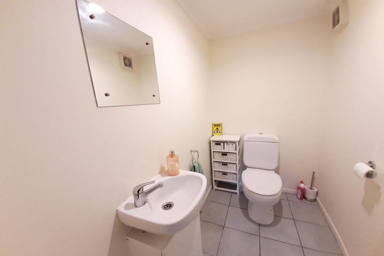 Photo of property in 20 Oban Road, Browns Bay, Auckland, 0630