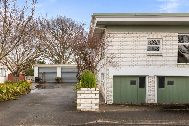 Photo of property in 42 Coronation Road, Morrinsville, 3300