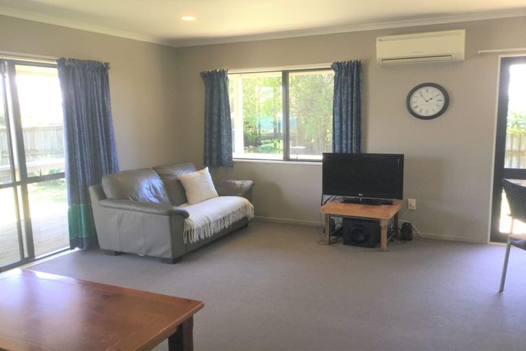 Photo of property in 3 Mackie Place, Papamoa Beach, Papamoa, 3118