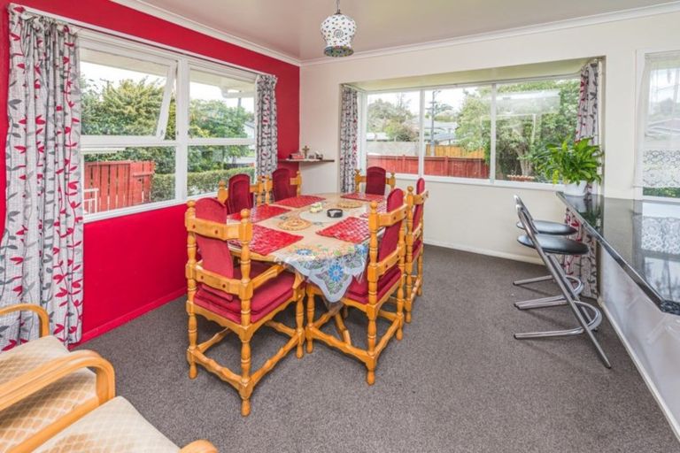 Photo of property in 63 Great North Road, Saint Johns Hill, Whanganui, 4501
