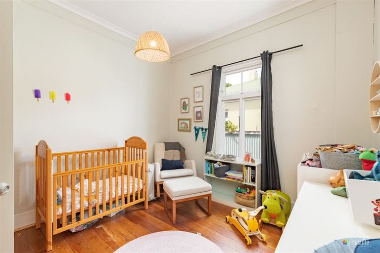 Photo of property in 55 Riddlers Crescent, Petone, Lower Hutt, 5012