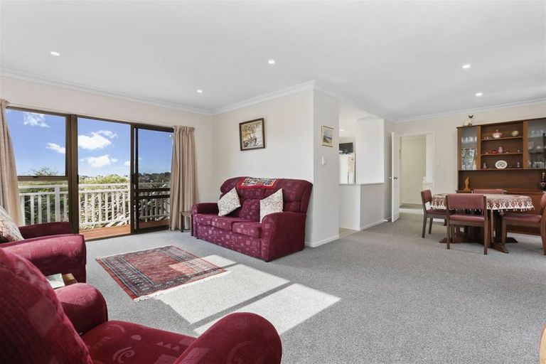 Photo of property in 138 Weatherly Road, Torbay, Auckland, 0630