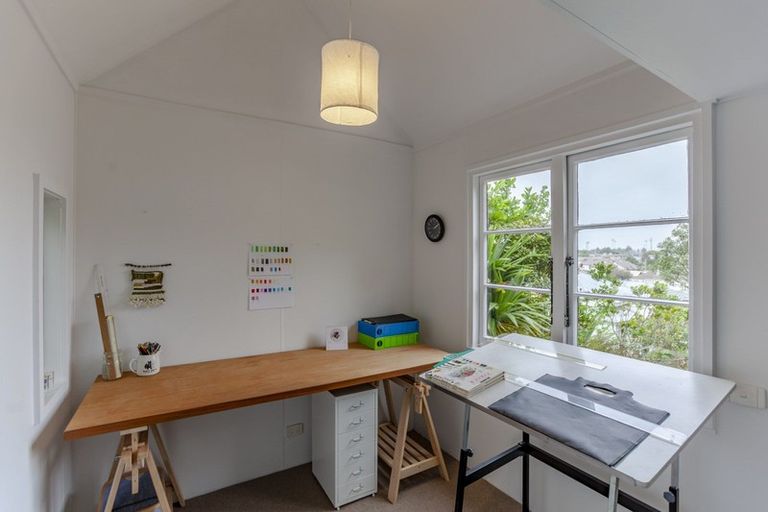 Photo of property in 8 Paradise Road, Napier South, Napier, 4110