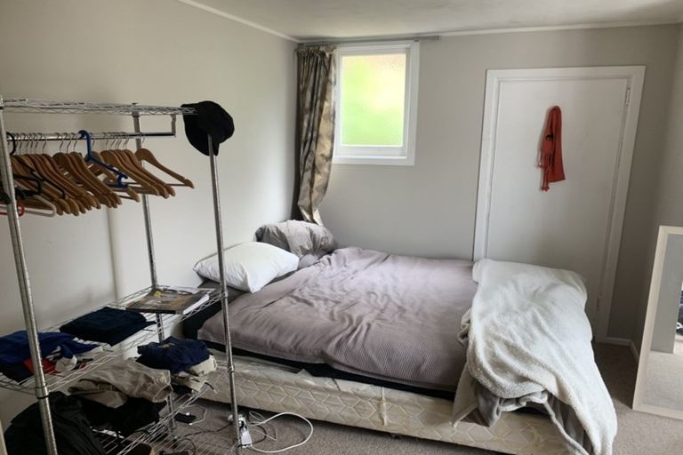 Photo of property in 19 Hania Street, Mount Victoria, Wellington, 6011