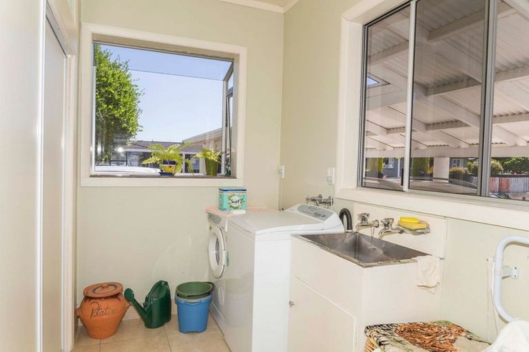 Photo of property in 12 Rawhiti Street, Dannevirke, 4930