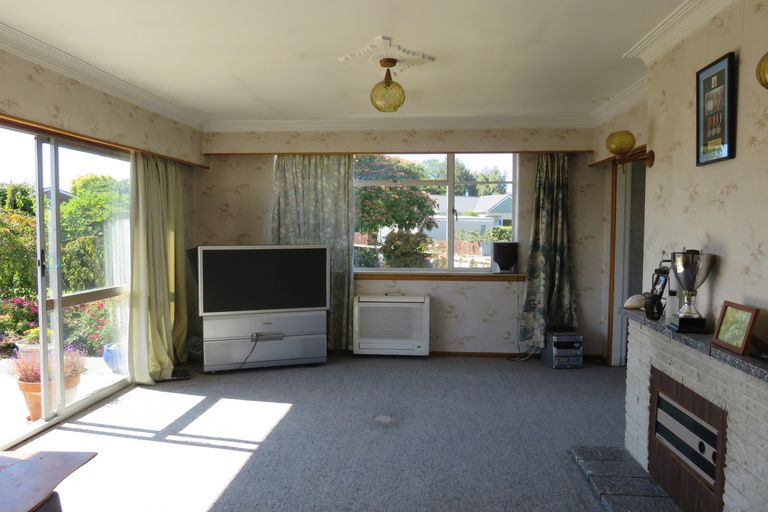 Photo of property in 10 George Street, Pleasant Point, 7903