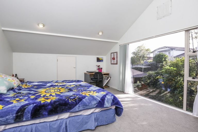 Photo of property in 5 Sailfish Drive, West Harbour, Auckland, 0618