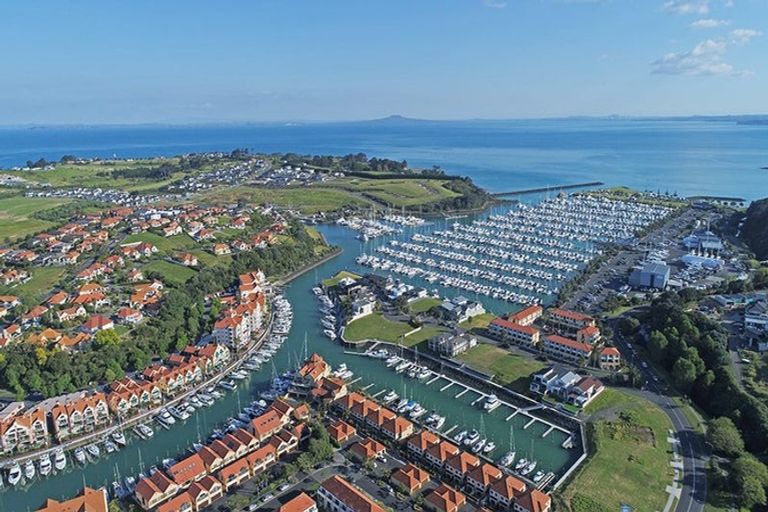 Photo of property in 29 Bella Vista Drive, Gulf Harbour, Whangaparaoa, 0930