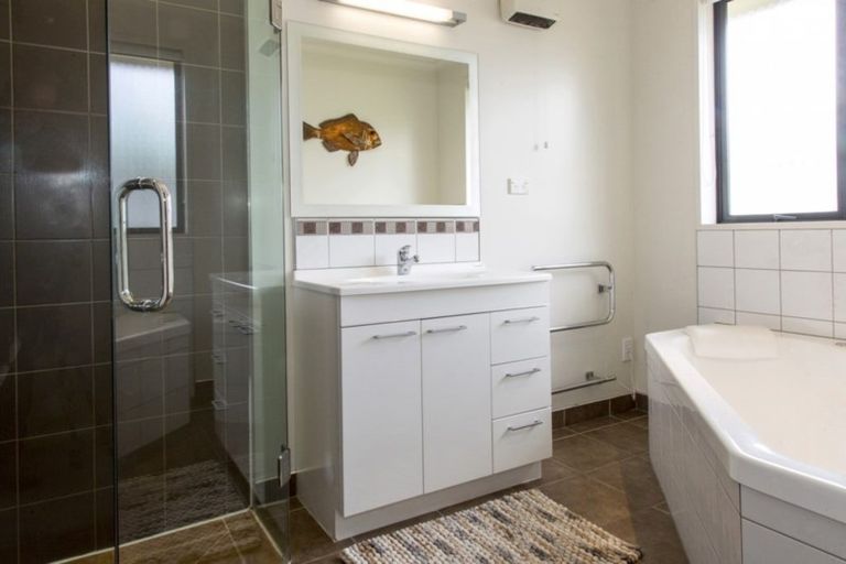 Photo of property in 46 Hoffman Court, Waikiwi, Invercargill, 9810