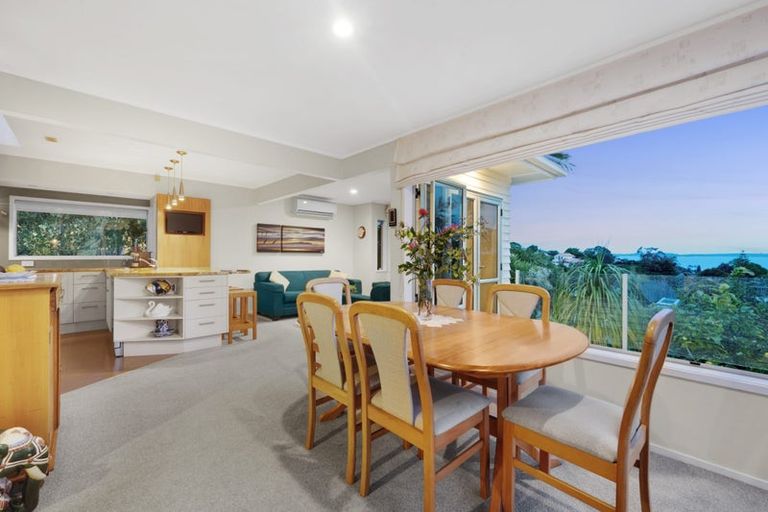 Photo of property in 33 Bleakhouse Road, Howick, Auckland, 2014