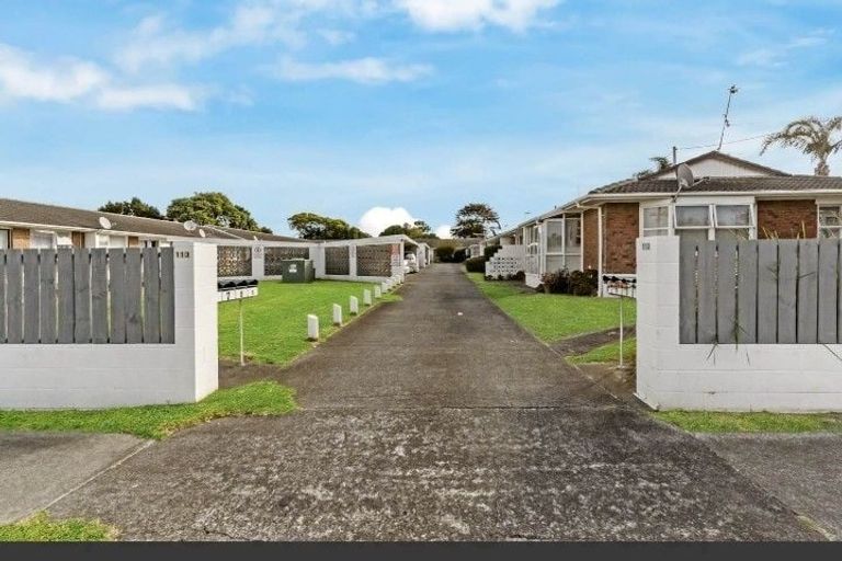 Photo of property in 2/113 Wallace Road, Papatoetoe, Auckland, 2025