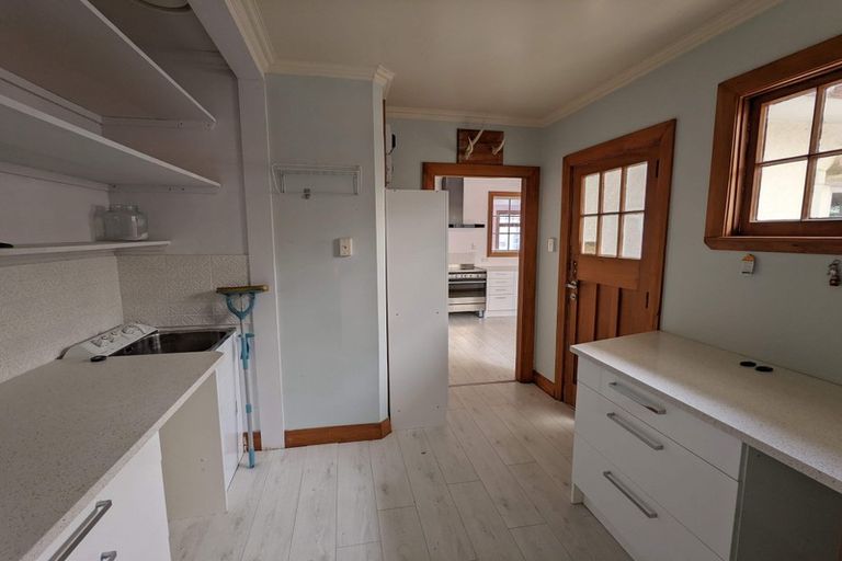 Photo of property in 5 Golf Road, Paraparaumu Beach, Paraparaumu, 5032