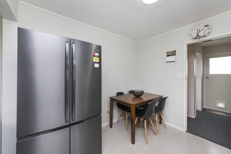 Photo of property in 15 Meadowbrook Drive, Cloverlea, Palmerston North, 4412