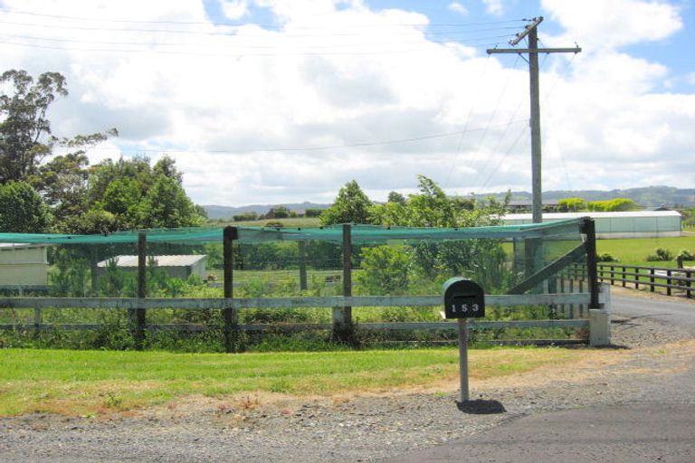 Photo of property in 153 Jesmond Road, Karaka, Drury, 2578