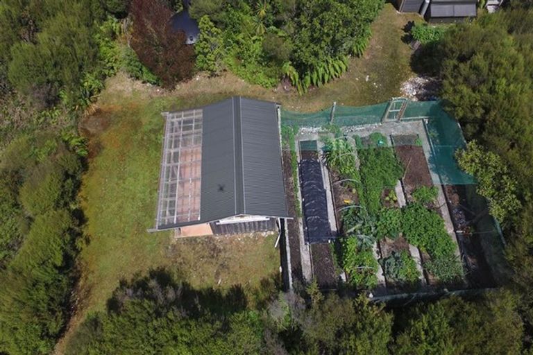 Photo of property in Beaconstone Eco Lodge, 115 Birds Ferry Road, Virgin Flat, Cape Foulwind, 7892