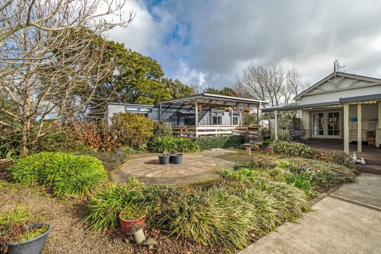 Photo of property in 81265 State Highway 2, Mangatainoka, Pahiatua, 4982
