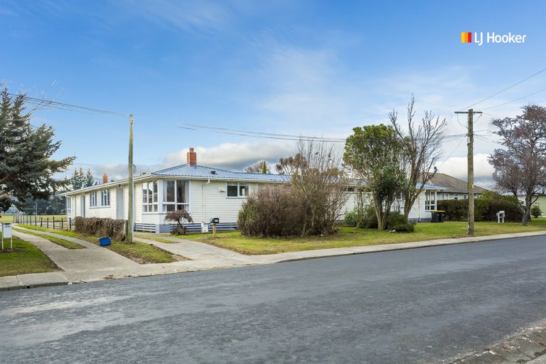 Photo of property in 51 Murray Street, Mosgiel, 9024