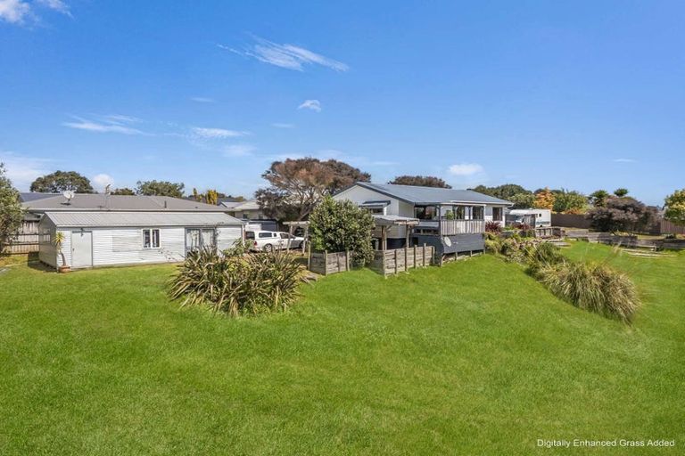 Photo of property in 45 View Road, Waiuku, 2123