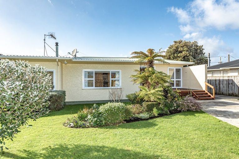 Photo of property in 63 Totara Street, Tawhero, Whanganui, 4501