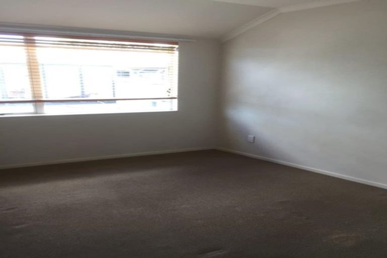 Photo of property in 65a Rodney Street, Howick, Auckland, 2014