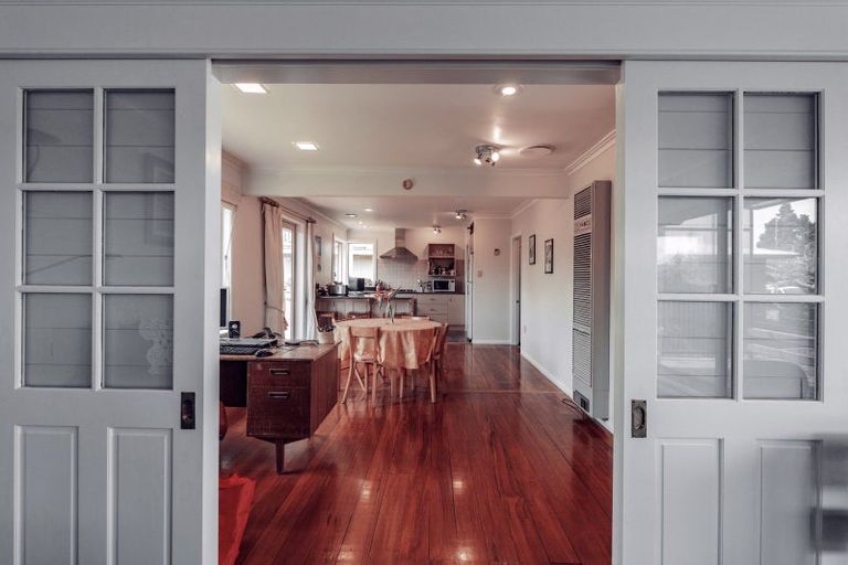 Photo of property in 39 Lincoln Terrace, Hokowhitu, Palmerston North, 4410