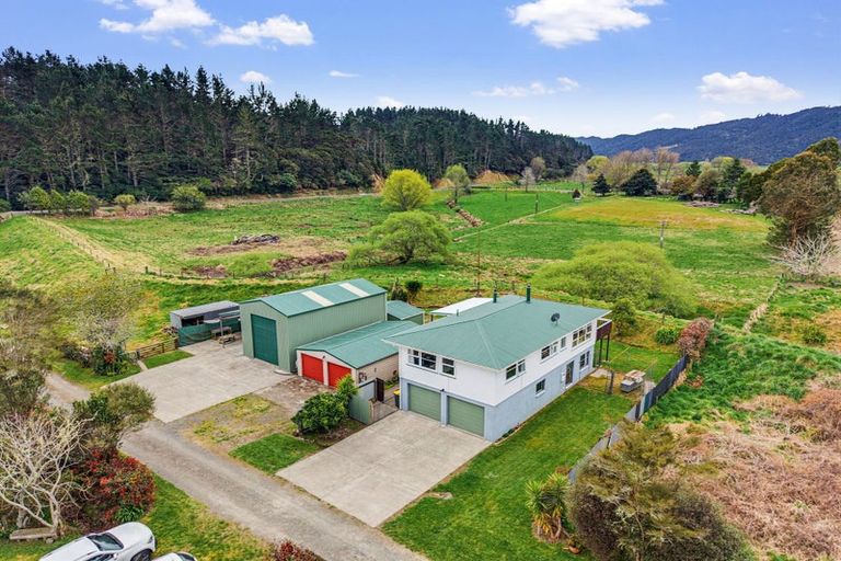 Photo of property in 745 Rewatu Road, Poroporo, Whakatane, 3191
