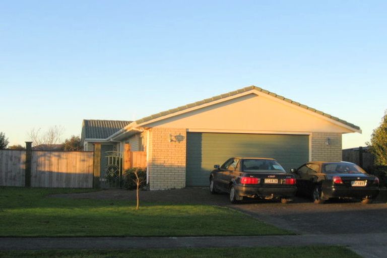 Photo of property in 43 Diomede Glade, Flagstaff, Hamilton, 3210