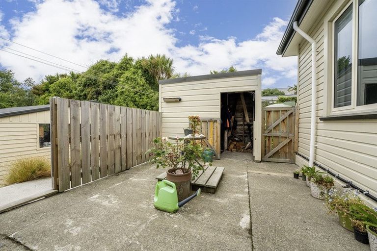 Photo of property in 8 London Street, Hampden, 9410