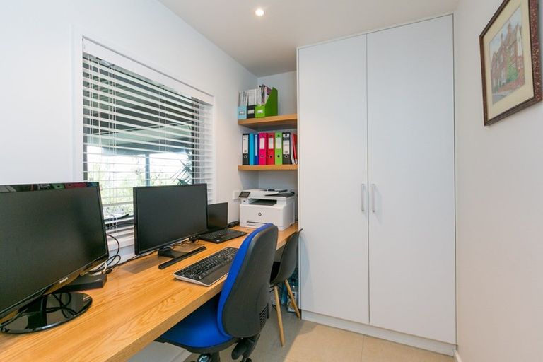 Photo of property in 29 Burns Road, Hospital Hill, Napier, 4110