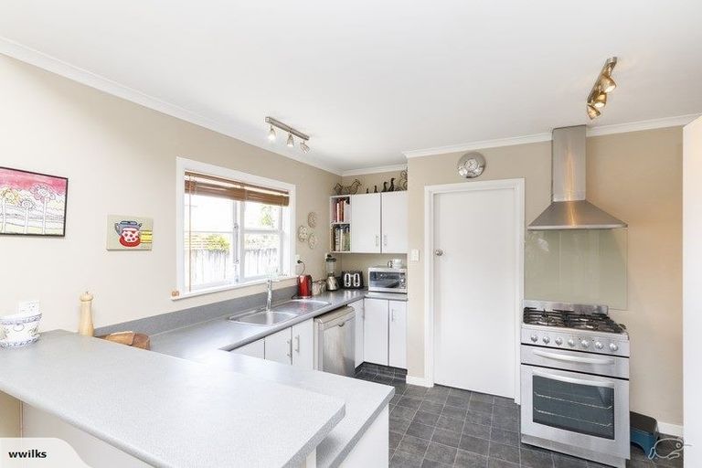 Photo of property in 10 Mere Mere Avenue, Palmerston North, 4414