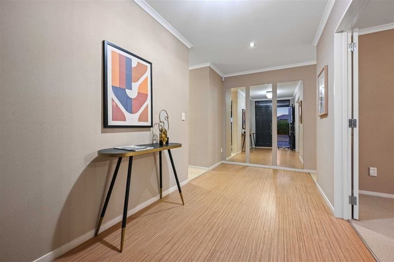 Photo of property in 14 Compton Grove, Huntington, Hamilton, 3210