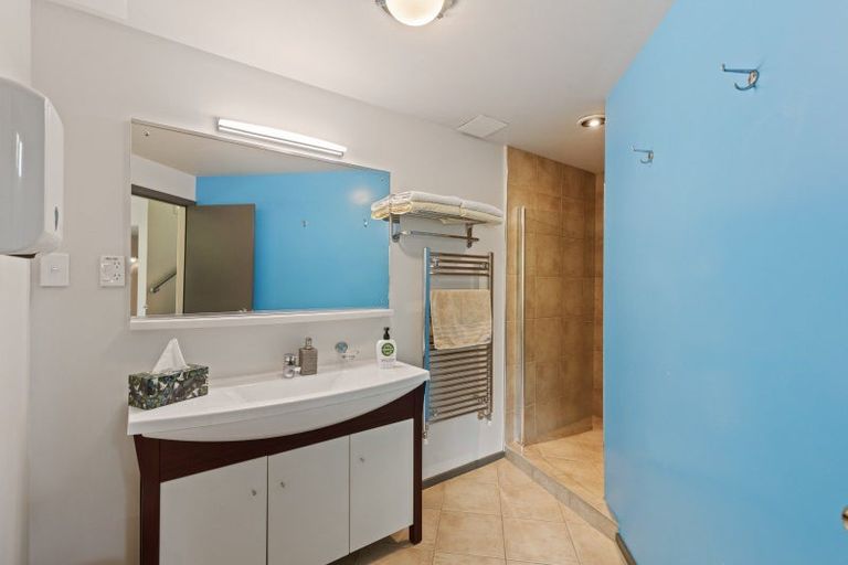 Photo of property in 425a Carrington Street, Upper Vogeltown, New Plymouth, 4310