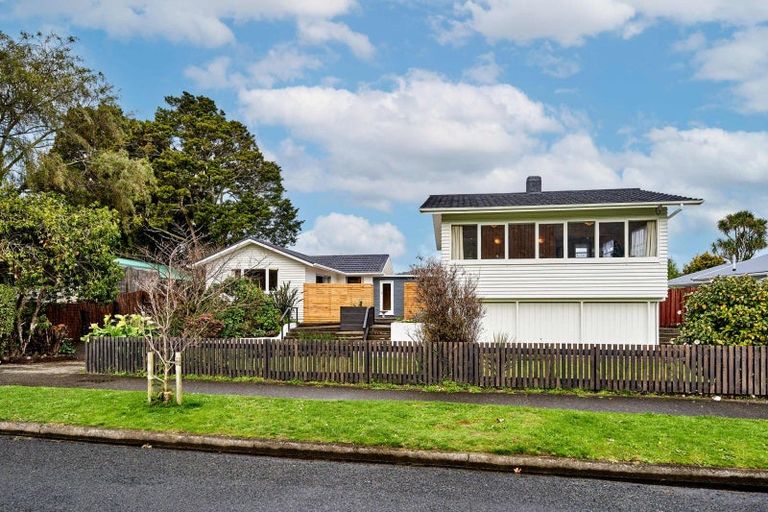 Photo of property in 3 Mcleod Street, Elderslea, Upper Hutt, 5018