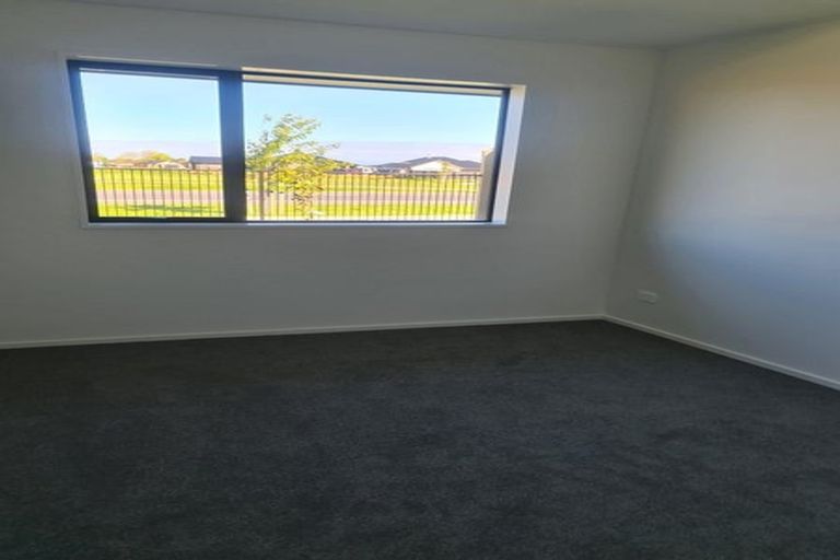 Photo of property in 27 Quinn Crescent, Woodend, 7610