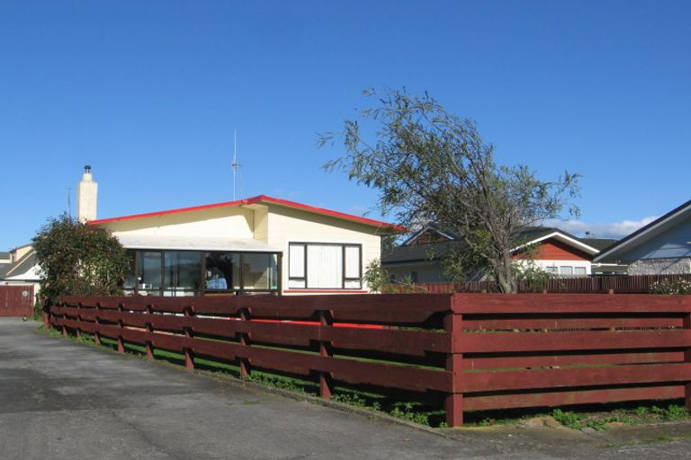 Photo of property in 26 Haydon Street, Roslyn, Palmerston North, 4414