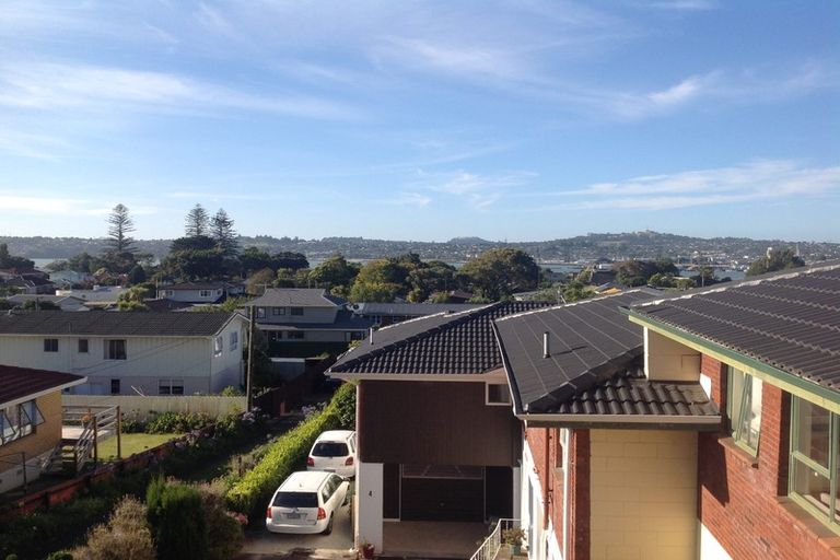 Photo of property in 1/32 Taylor Road, Mangere Bridge, Auckland, 2022