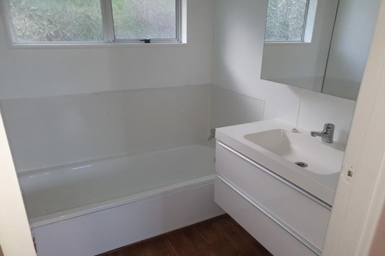 Photo of property in 35 Hua Street, Bell Block, New Plymouth, 4312