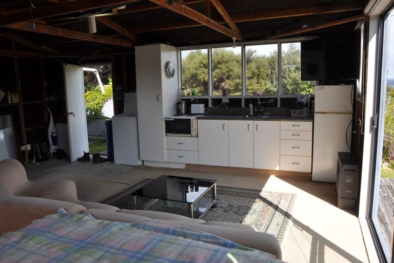 Photo of property in 11 Edith Ridge Road, Kawau Island, 0920