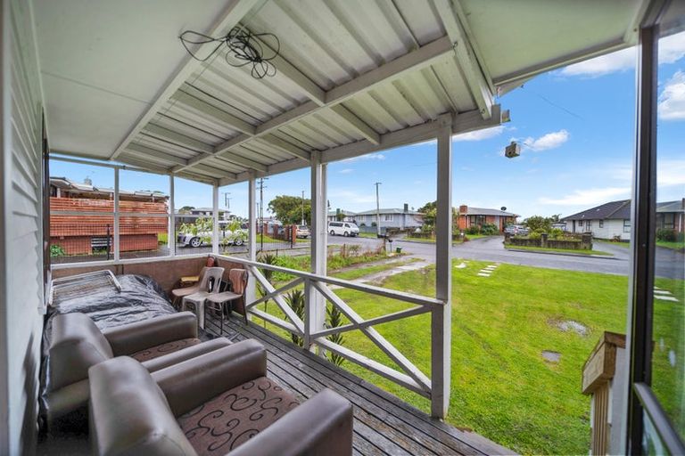 Photo of property in 14 Wakelin Road, Mangere East, Auckland, 2024