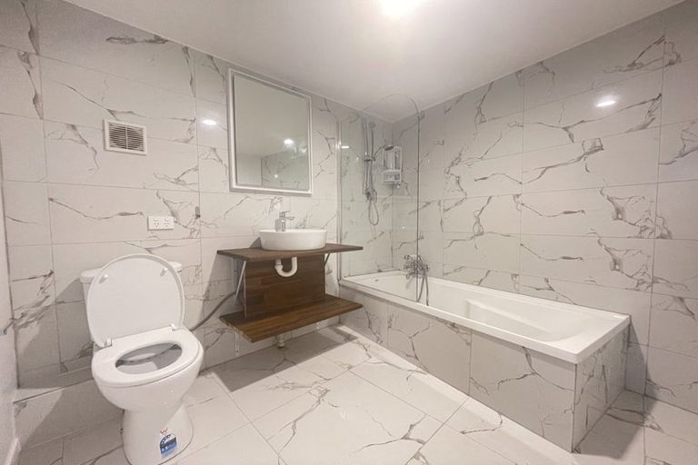 Photo of property in 232 Hillsborough Road, Hillsborough, Auckland, 1042