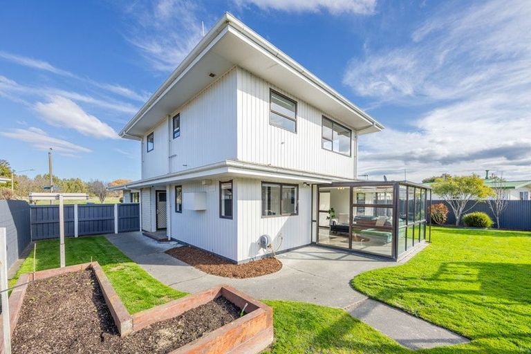 Photo of property in 48 Spriggs Crescent, Greenmeadows, Napier, 4112