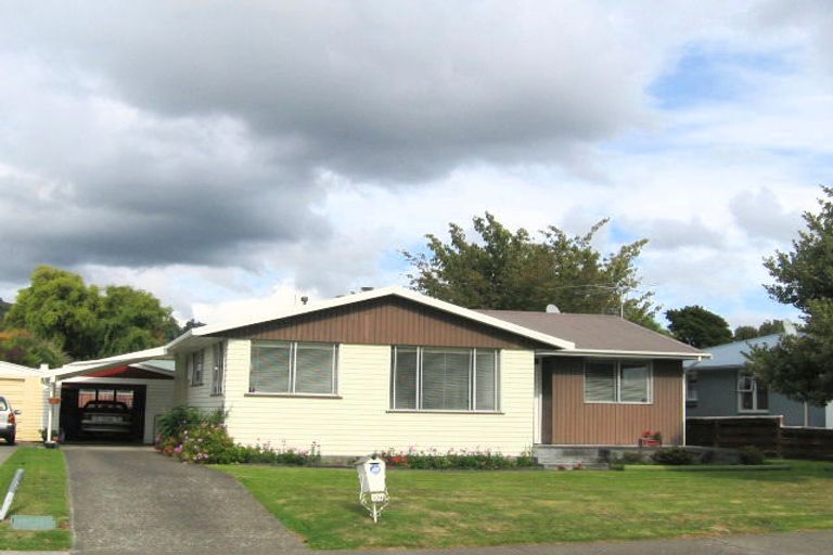 Photo of property in 104 Clouston Park Road, Clouston Park, Upper Hutt, 5018