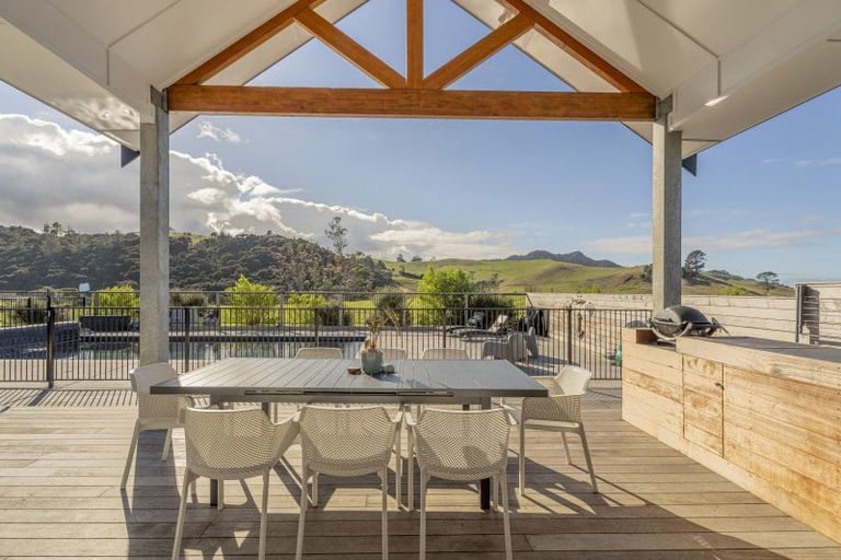 Photo of property in 6 Tohetea Lane, Wharekaho, Whitianga, 3510