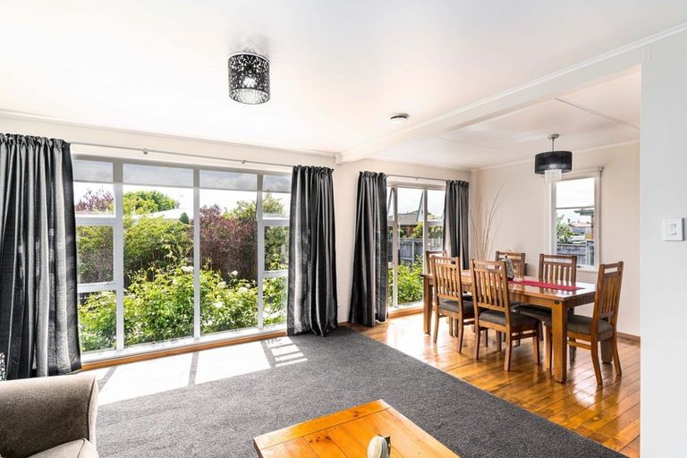 Photo of property in 130 Warwick Street, Feilding, 4702