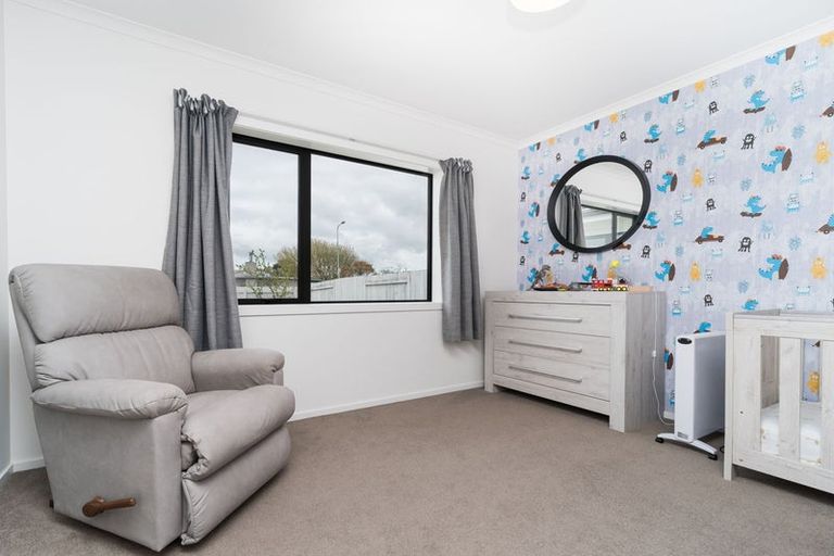 Photo of property in 6 Wescombe Grove, Feilding, 4702