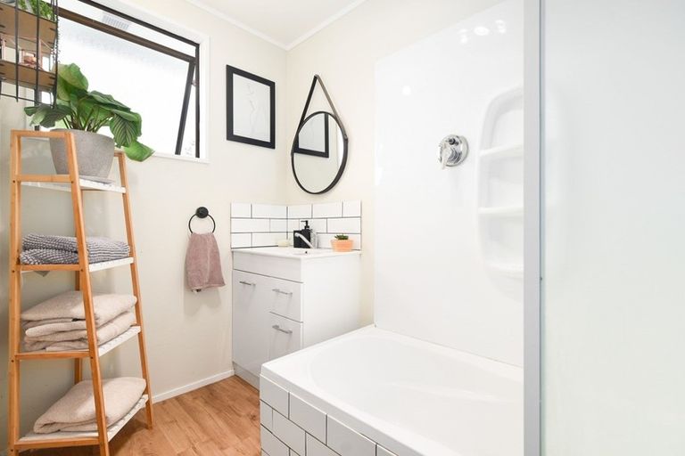 Photo of property in 100p Tawa Street, Melville, Hamilton, 3206